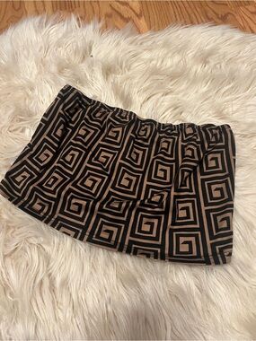 Geometric Print tube top  in Black and Tan